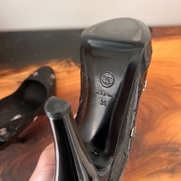 Chanel ‘Star Motif’ Pumps - Very Rare, Beautiful Near New Condition - Picture 6 of 11